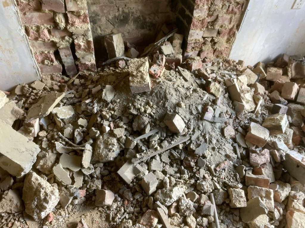 Strip Out Soft Strip Demolition 6 WhatsApp Image 2023 12 05 at 18.01.42 1 Fly Tipping Clearance